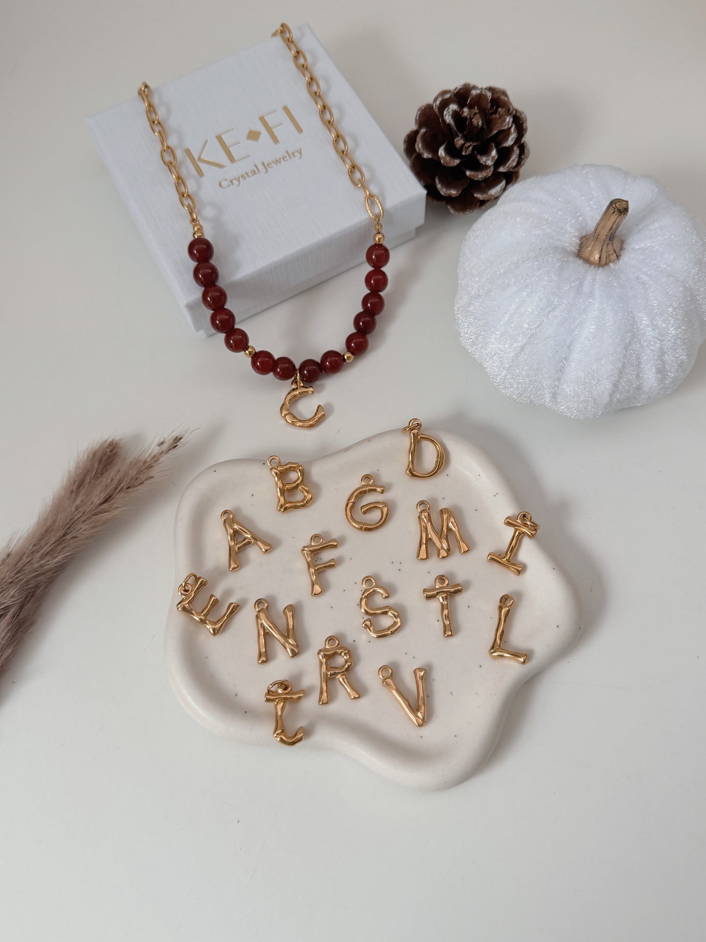 Colar Cornalina Inicial