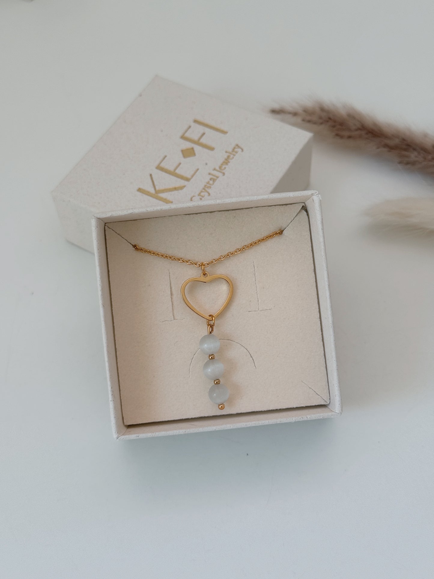 Colar coração Selenite dourado