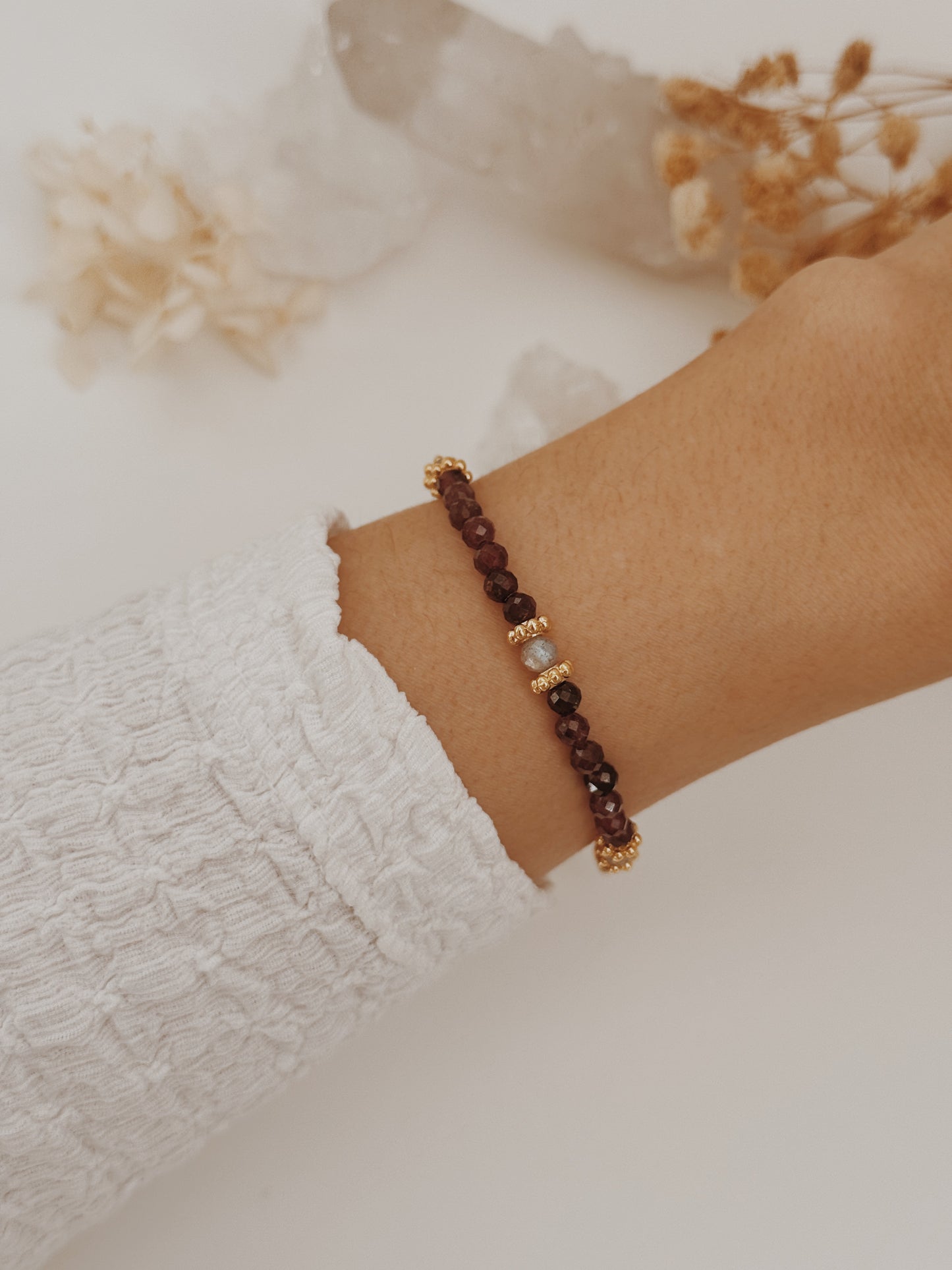 Pulseira Paola Granada e Labradorite