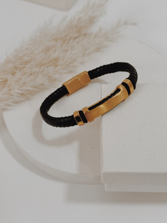 Pulseira homem dourada couro preto