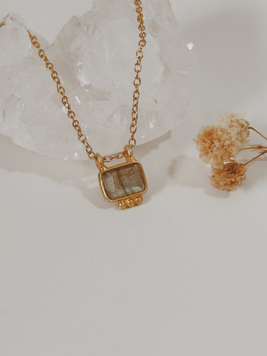 Colar Ana Labradorite