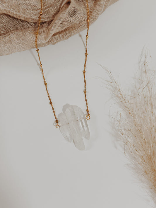 Colar três pontas de Quartzo