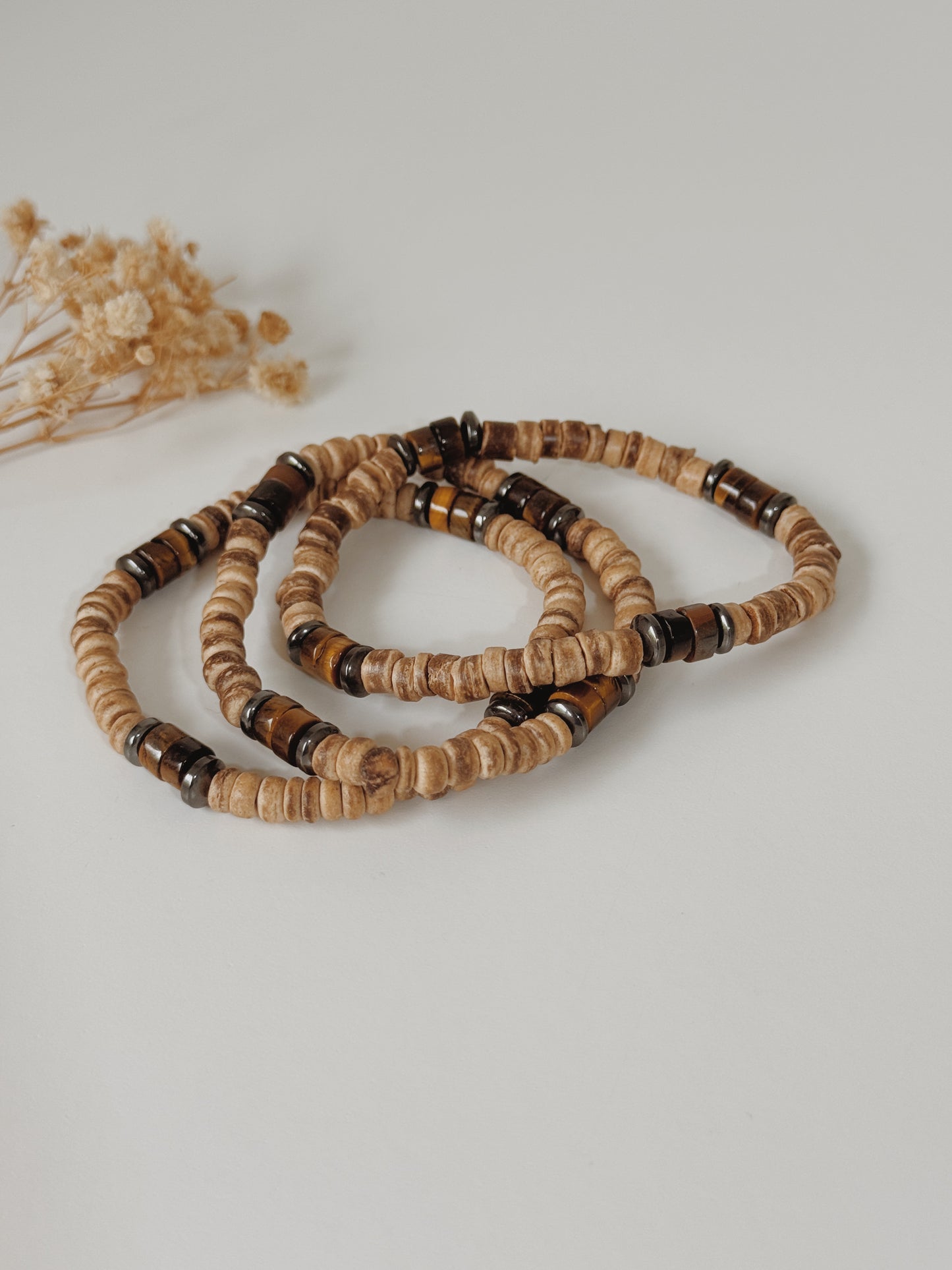 Pulseira Heishi Olho de Tigre