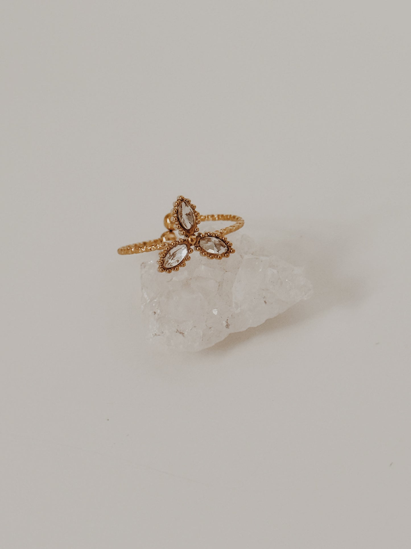 Anel natura ( dourado )