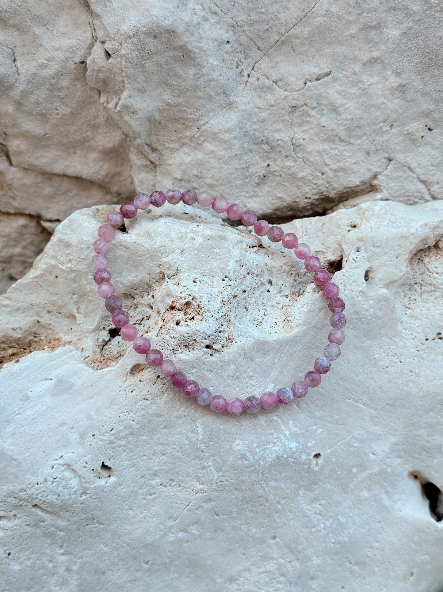 Pulseira Turmalina Rosa facetada 4mm