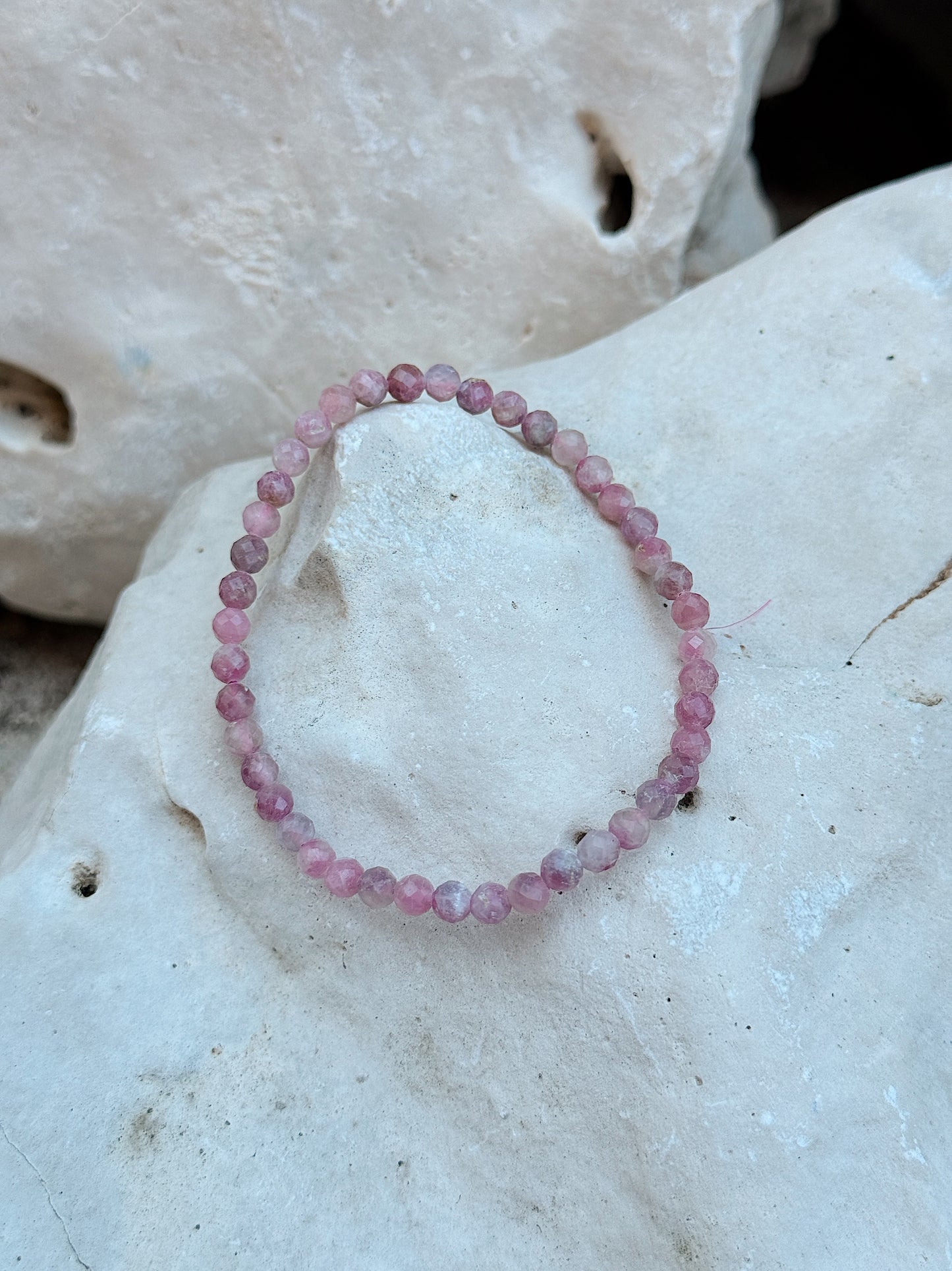 Pulseira Turmalina Rosa facetada 4mm