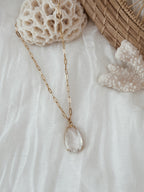 Colar gota cristalina | quartzo cristal