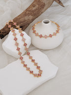 Colar Golden Clover | rosa