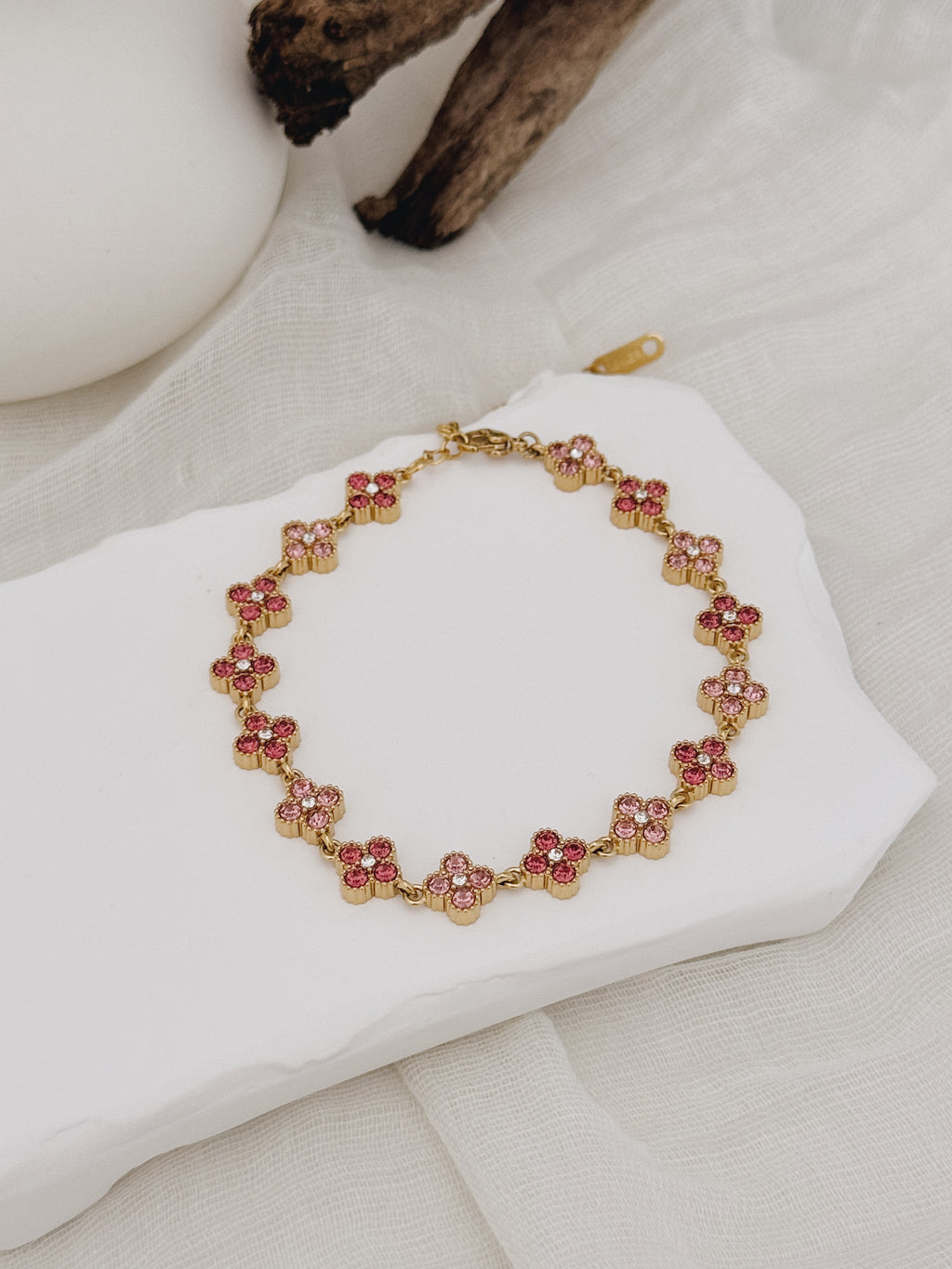 Pulseira Golden Clover | rosa