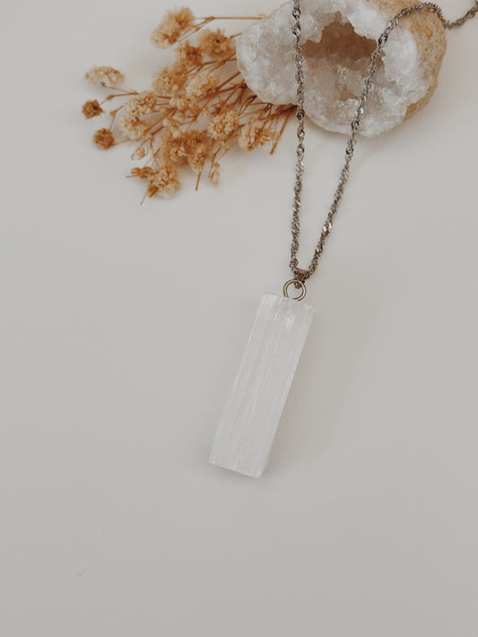 Colar Selenite