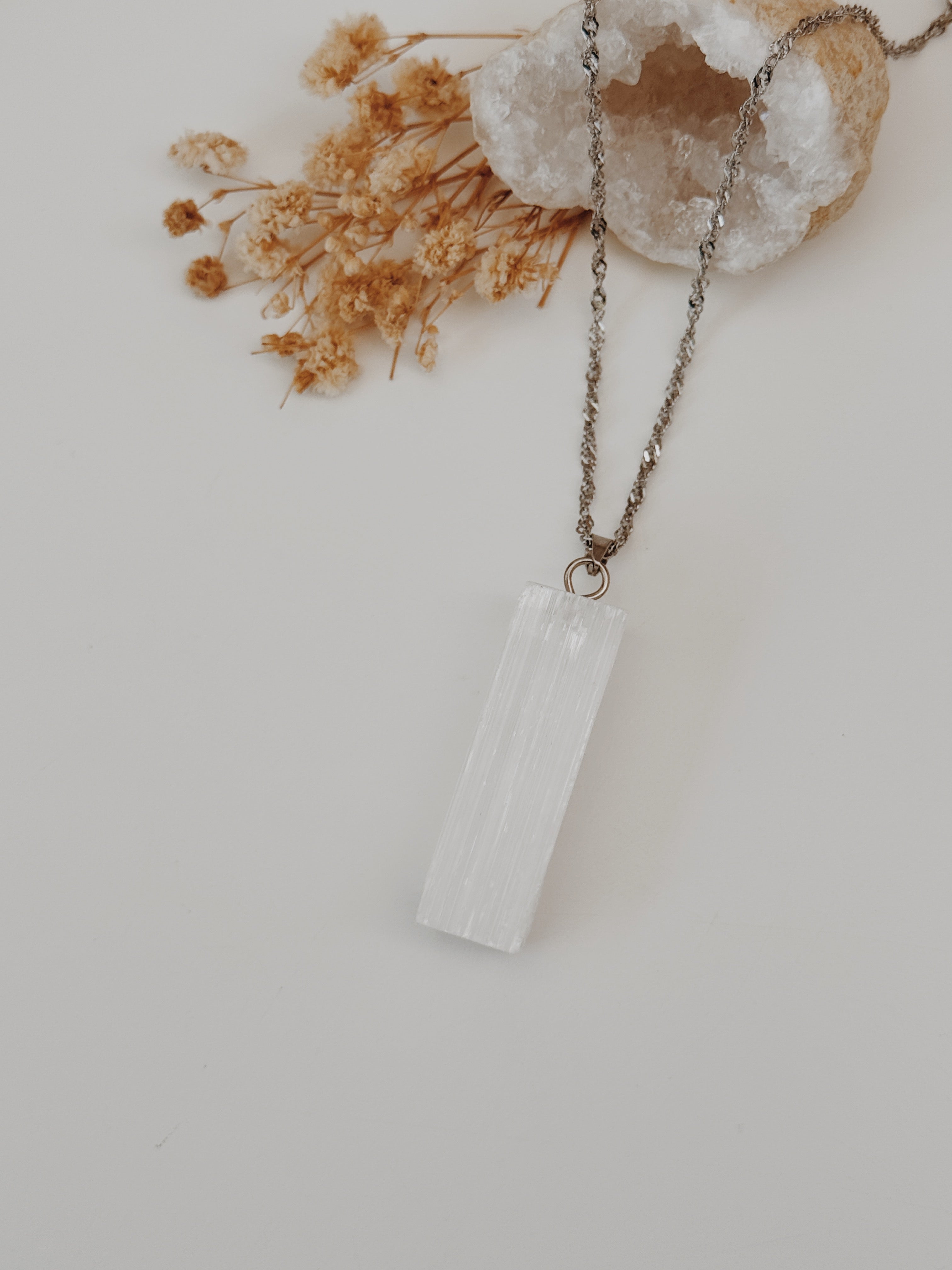 Colar Selenite