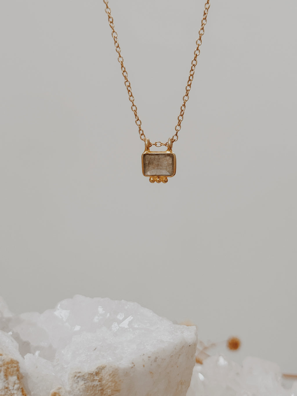 Colar Ana Labradorite