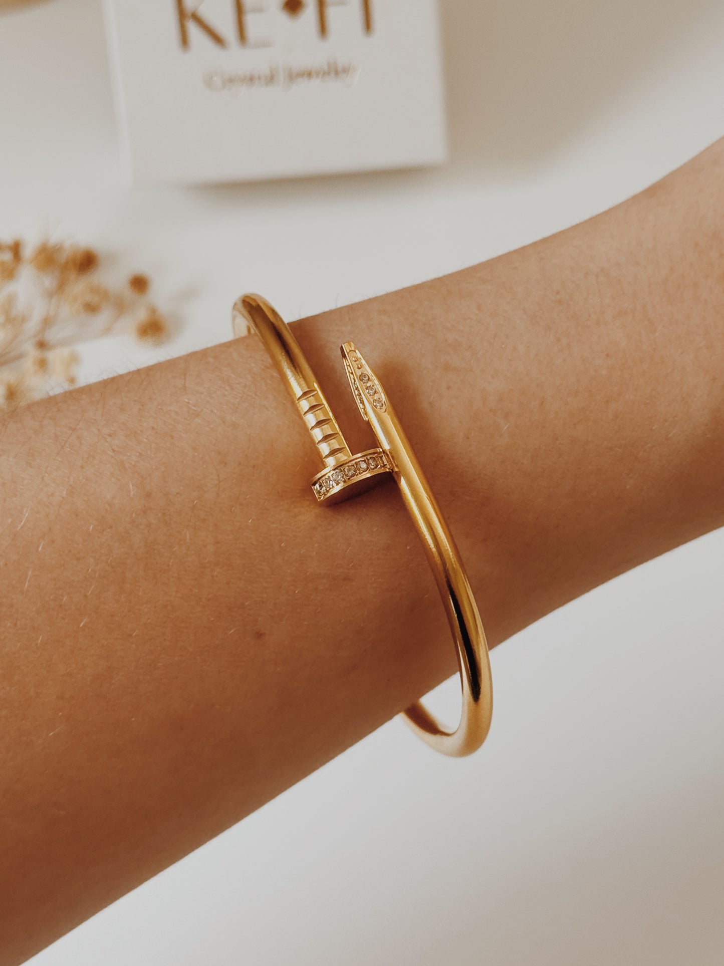 Pulseira prego zirconias