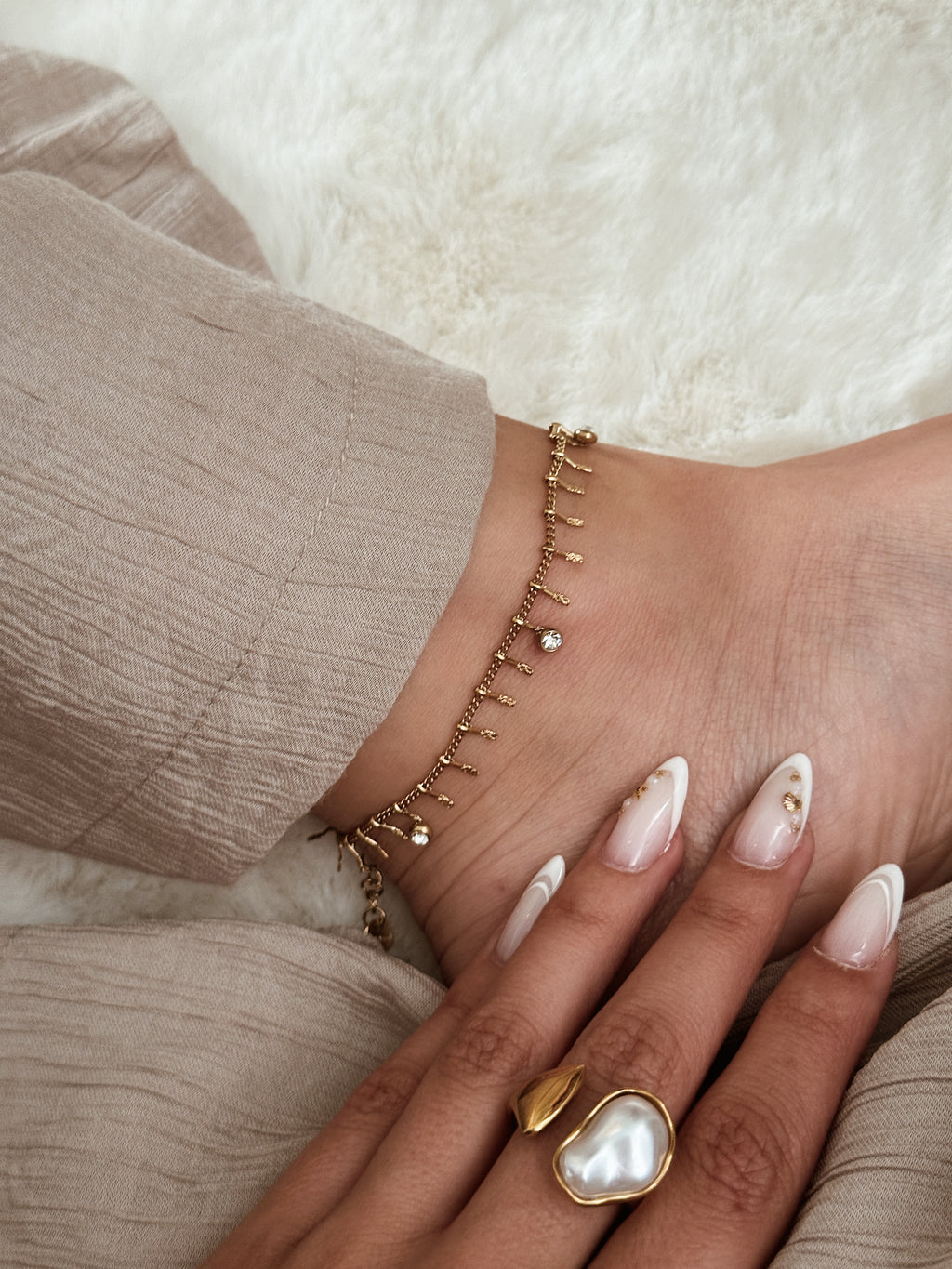 Pulseira de pé | pendentes zirconias