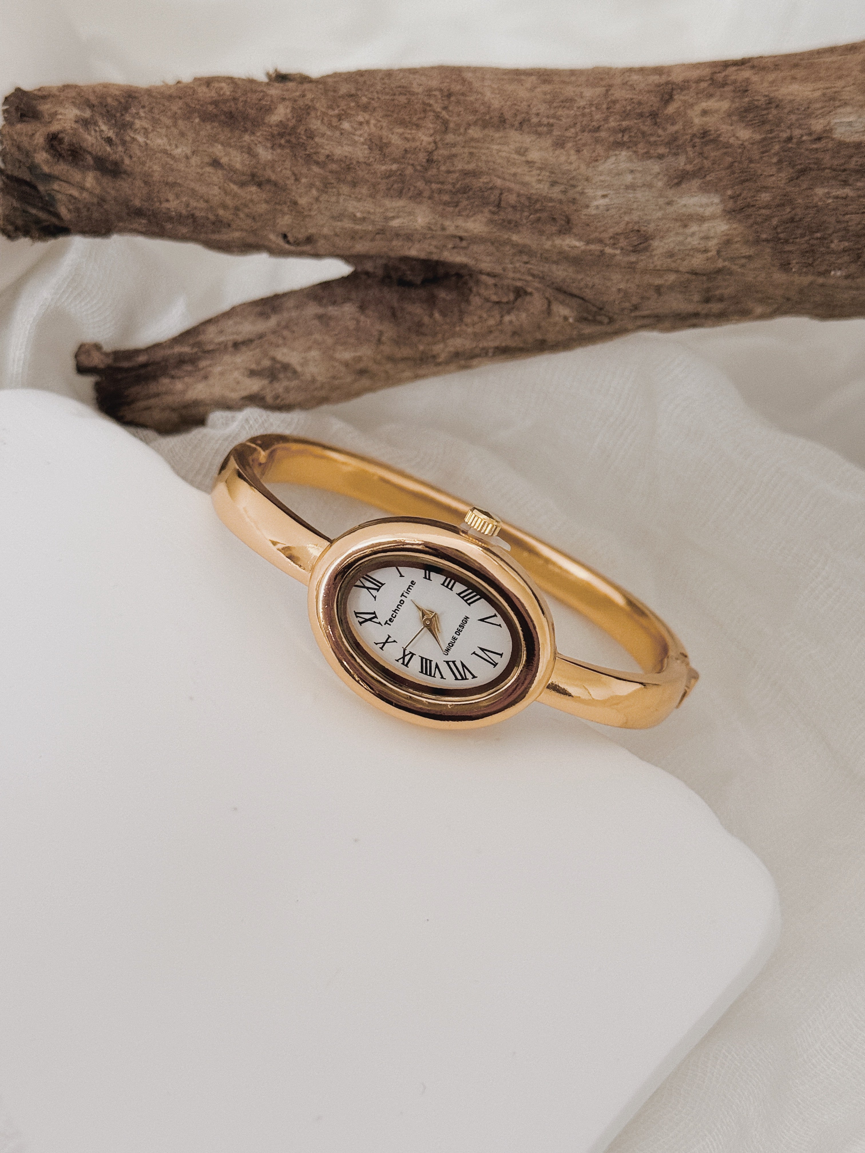 Relógio Classic Vintage | oval