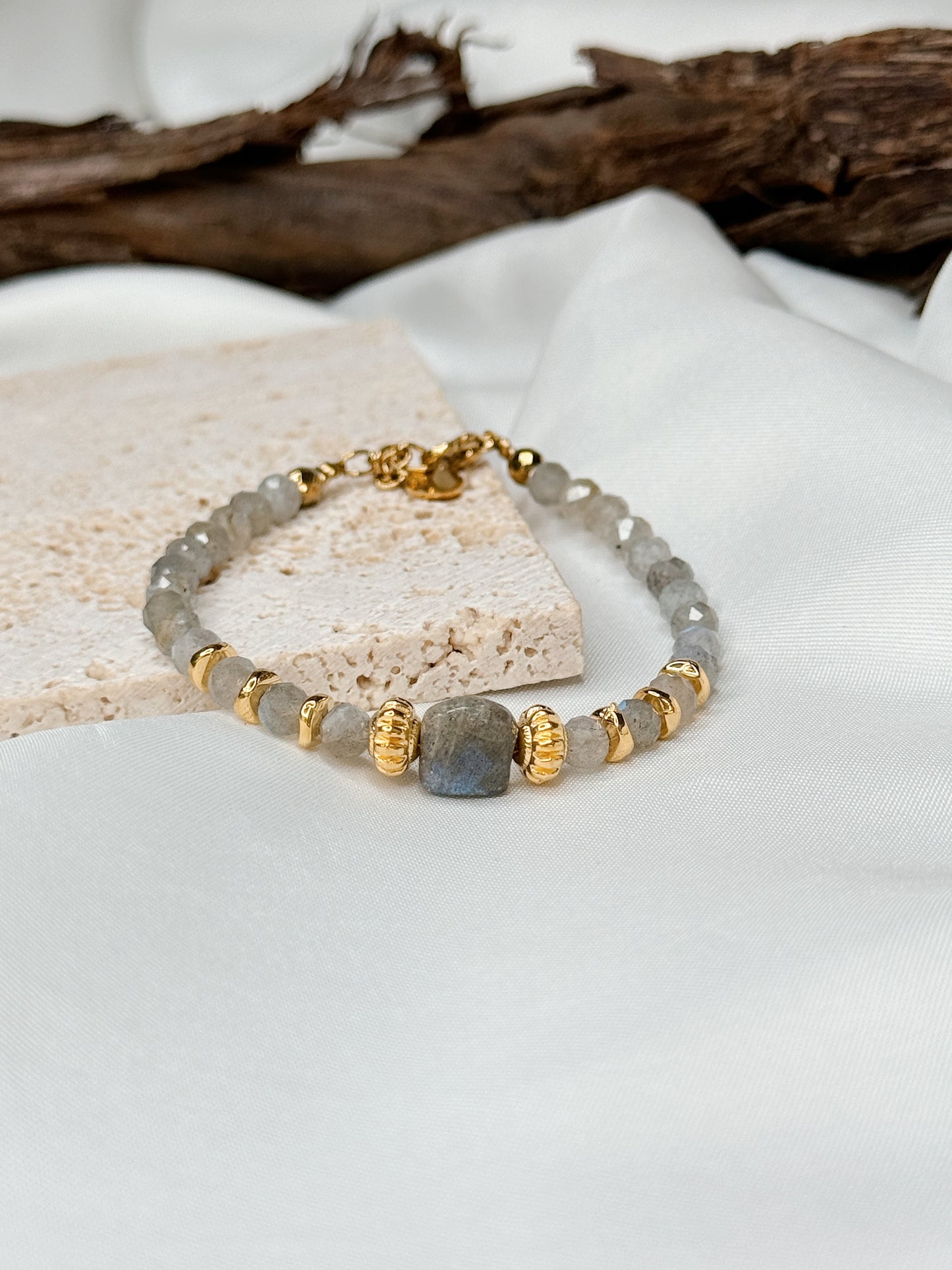 Pulseira chips Labradorite