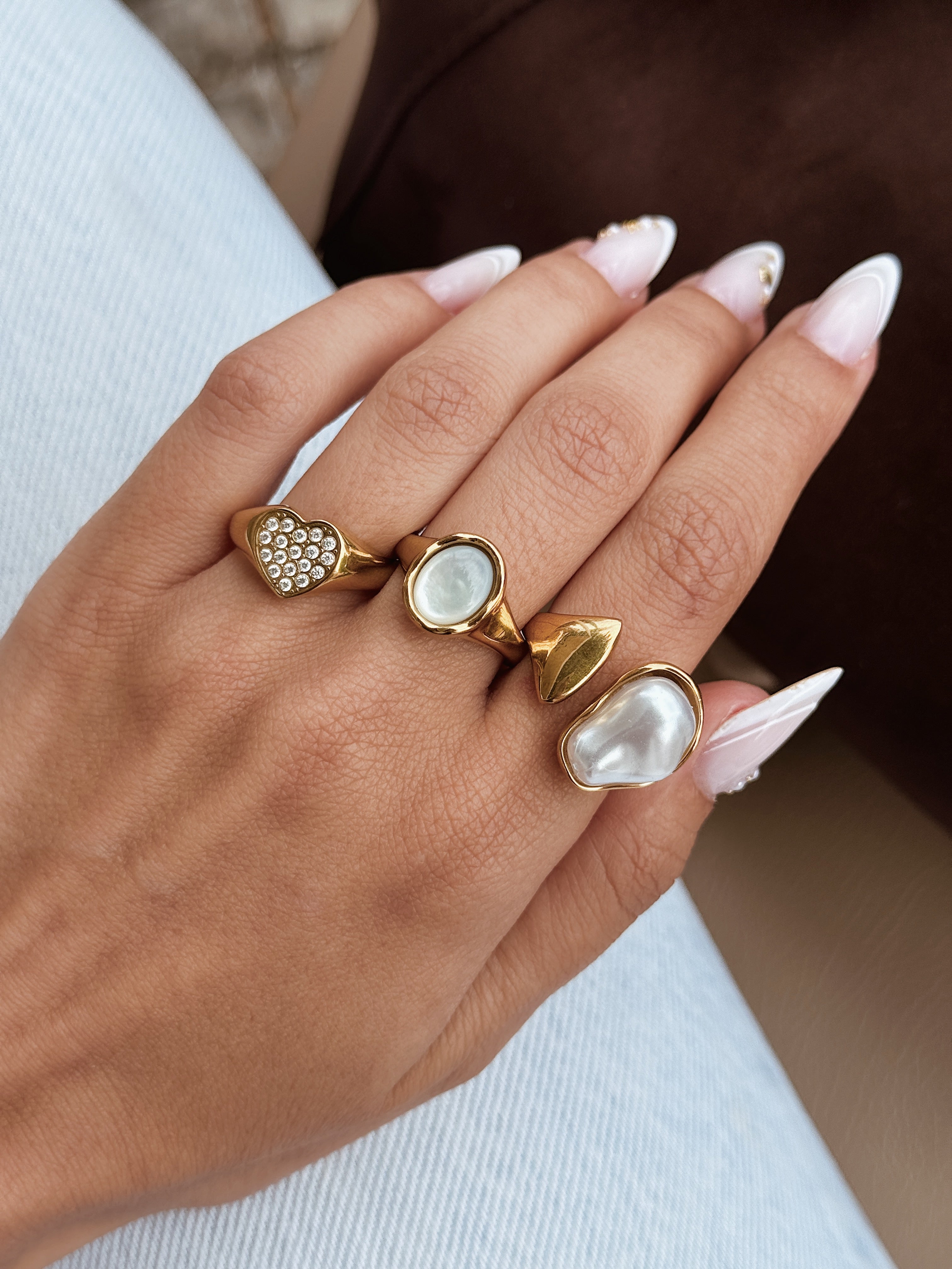 Anel Pearl