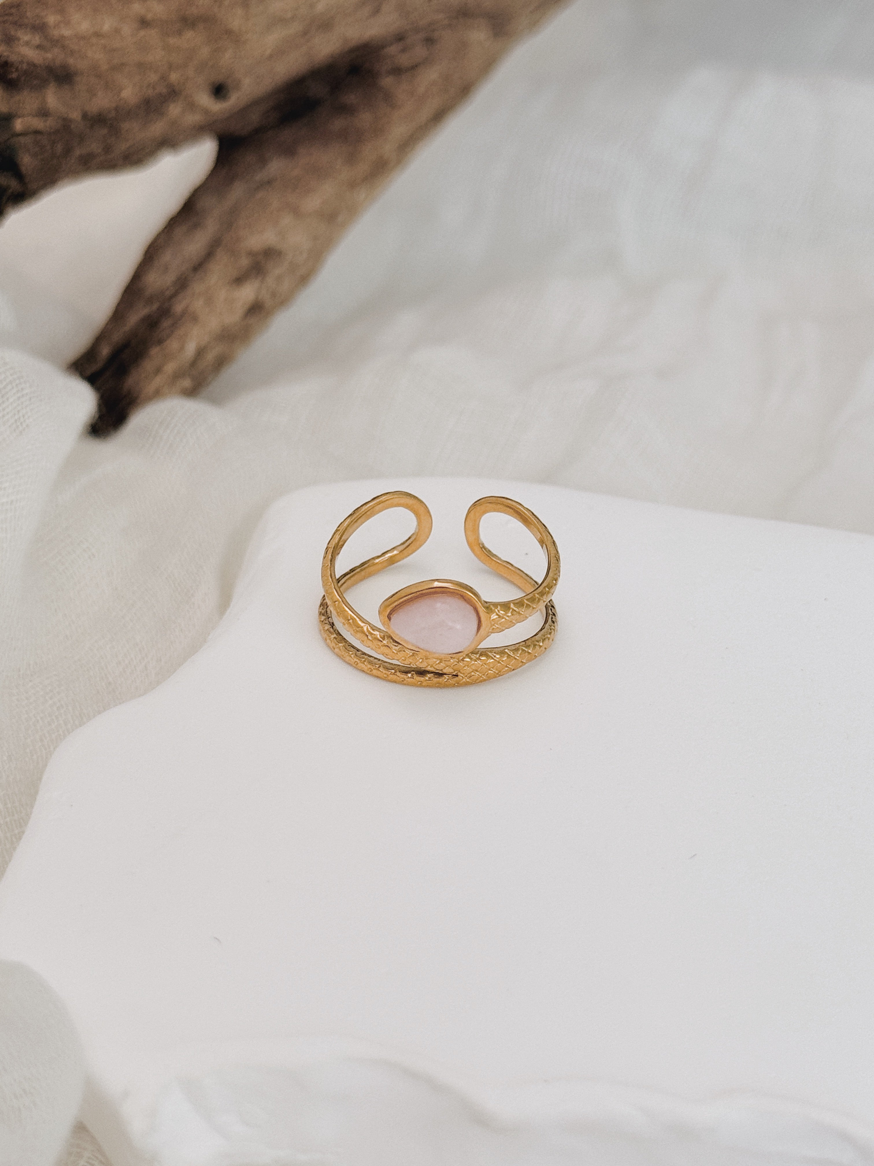 Anel Serpente | Quartzo Rosa