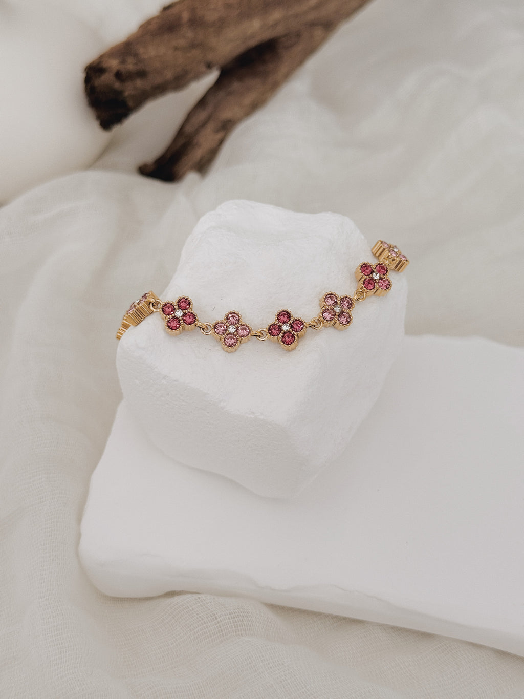 Pulseira Golden Clover | rosa