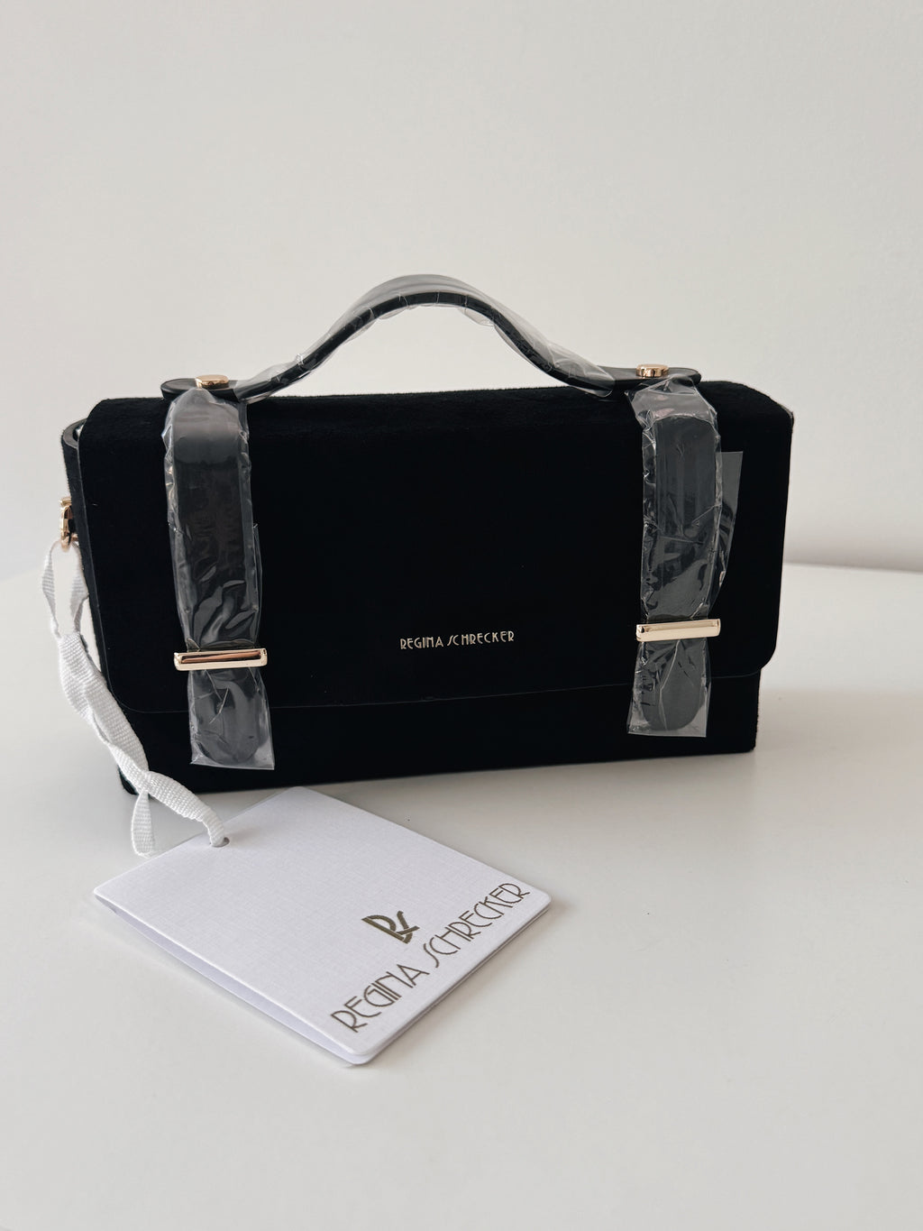 Mala Regina Schrecker |  camurça black
