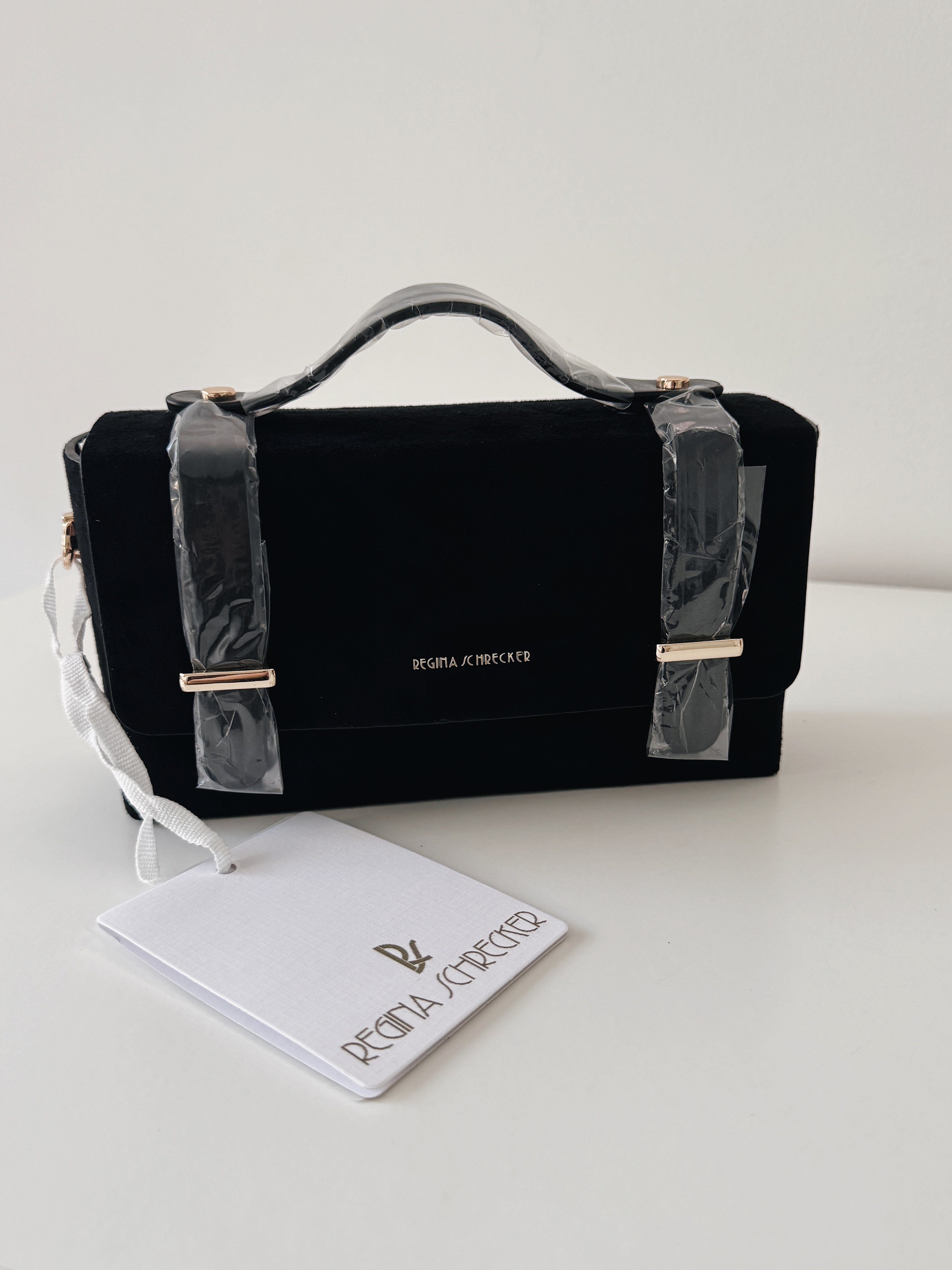 Mala Regina Schrecker |  camurça black