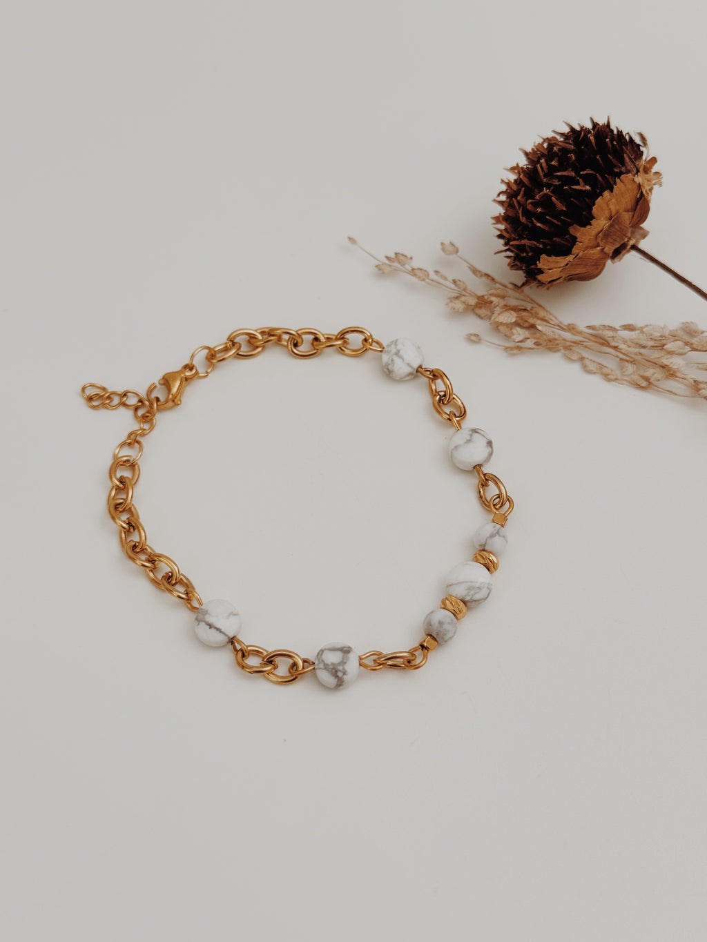 Pulseira Calantis Howlite