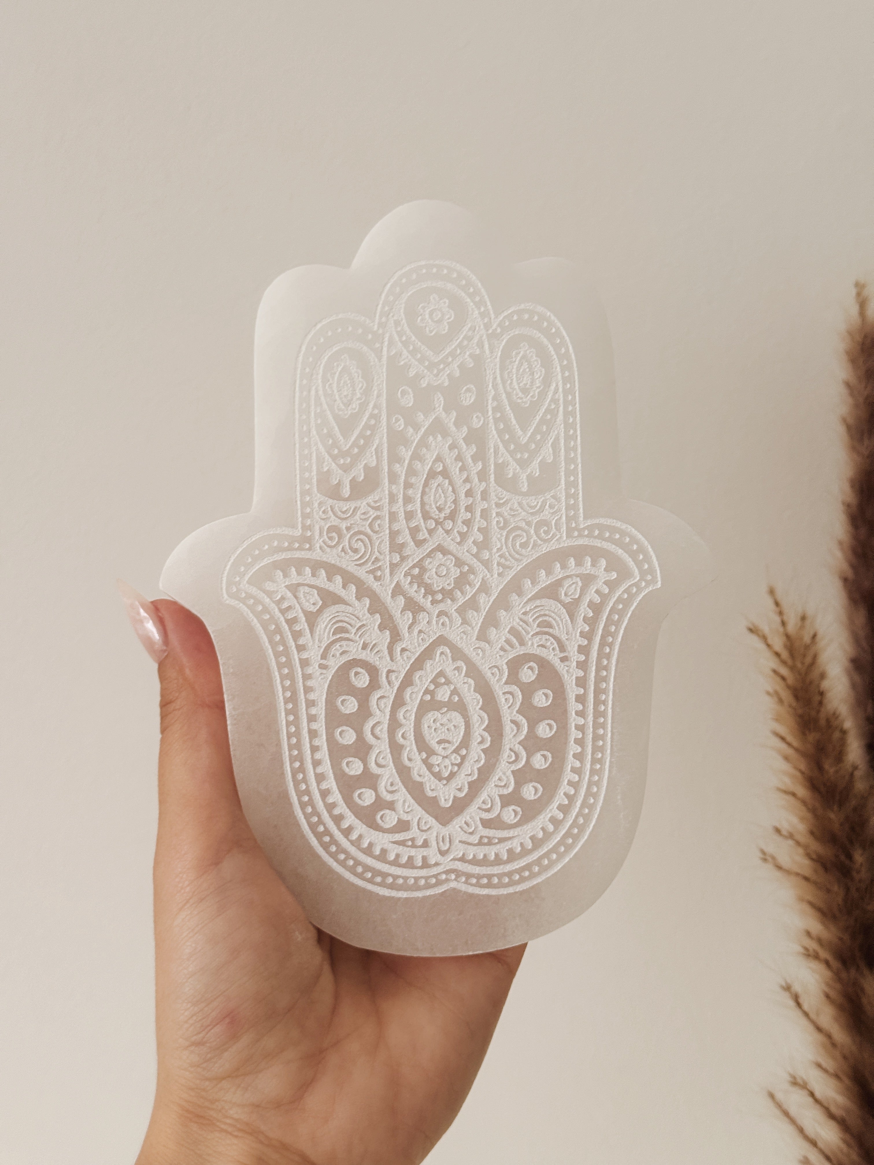 Base Selenite | Mão Hamsá