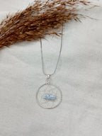 Colar caça sonhos Cianite Azul