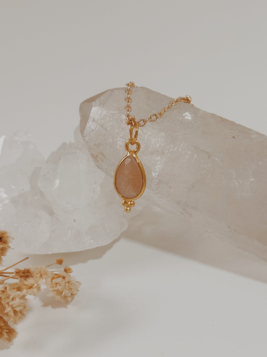 Colar Anita Pedra da Lua pêssego