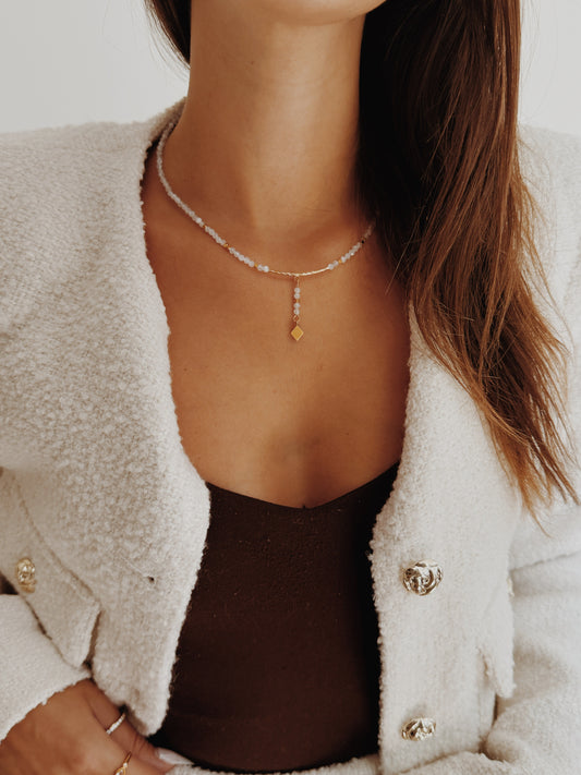 Colar Arcanis Selenite