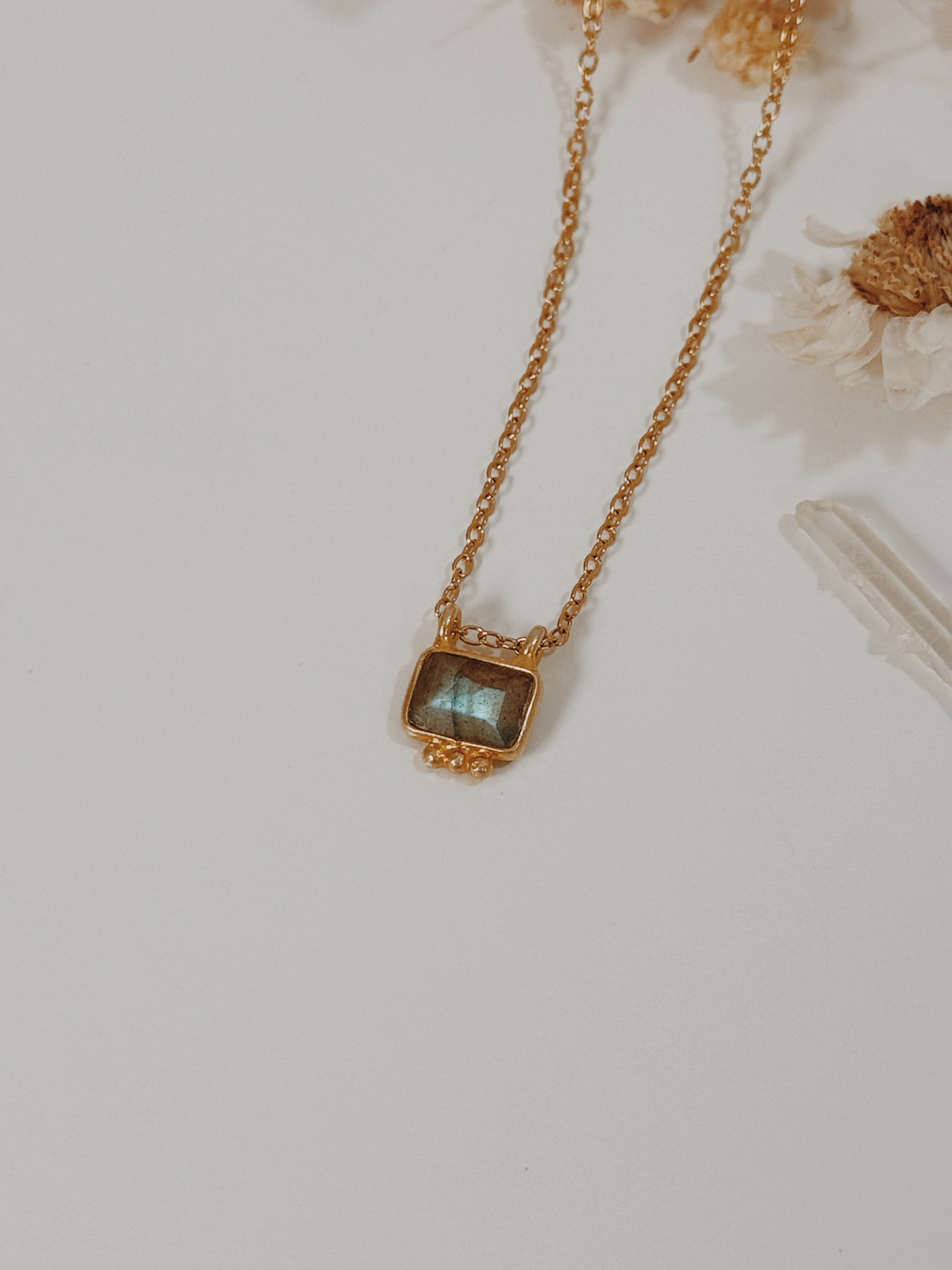 Colar Ana Labradorite