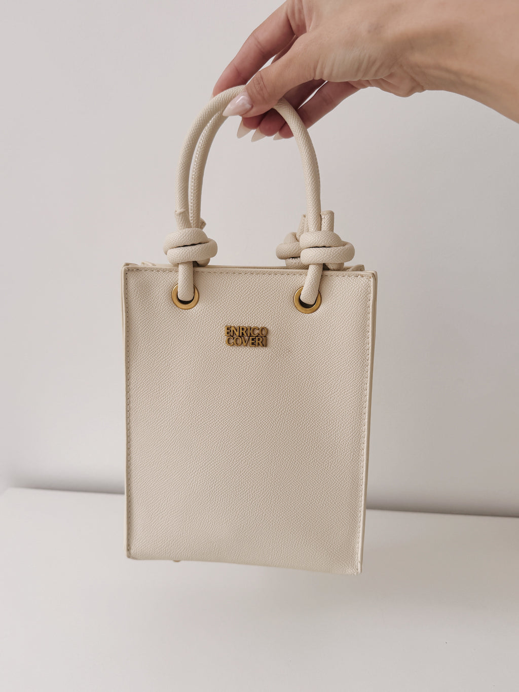 Mala Enrico Coveri | cor creme
