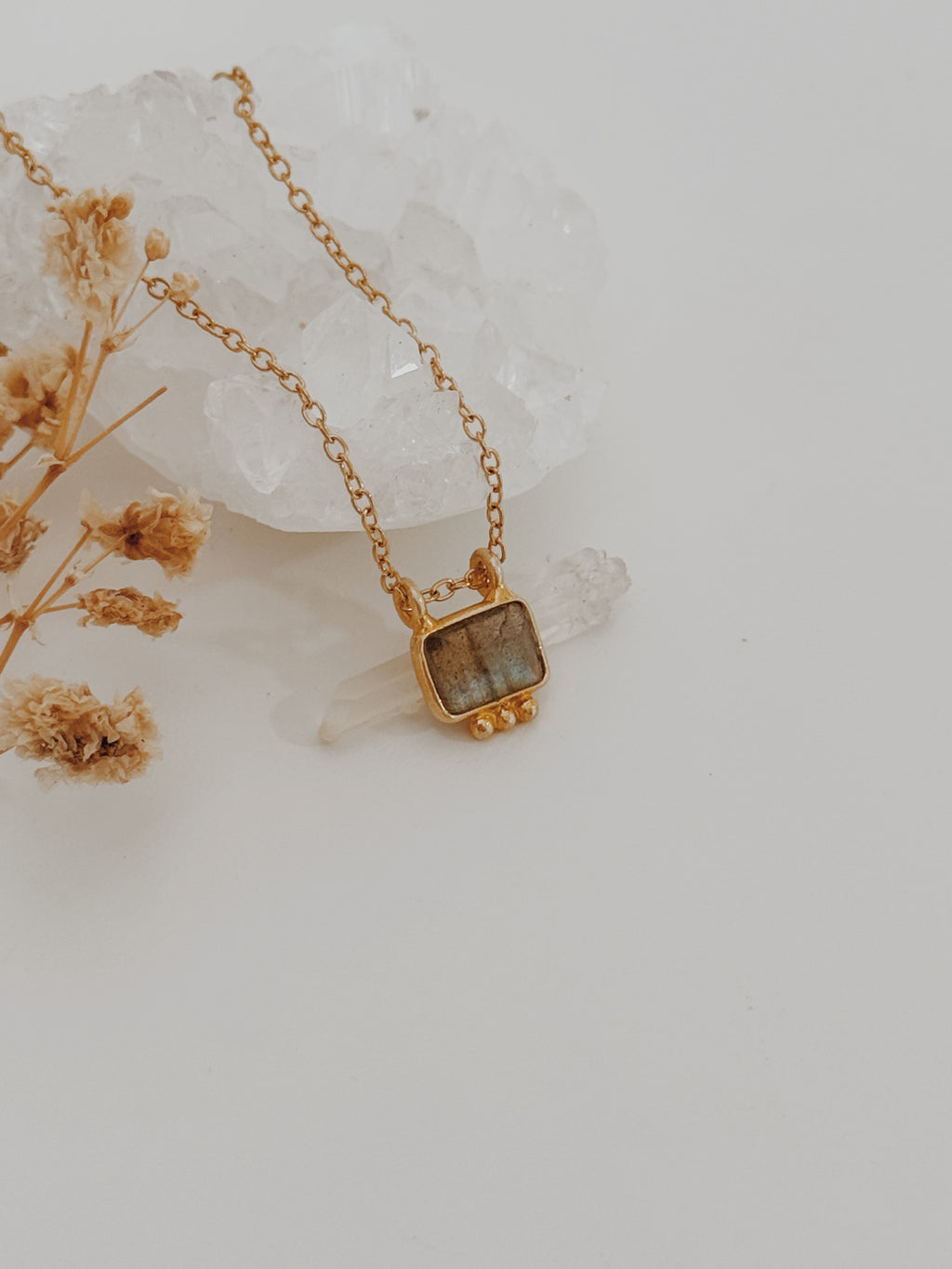 Colar Ana Labradorite
