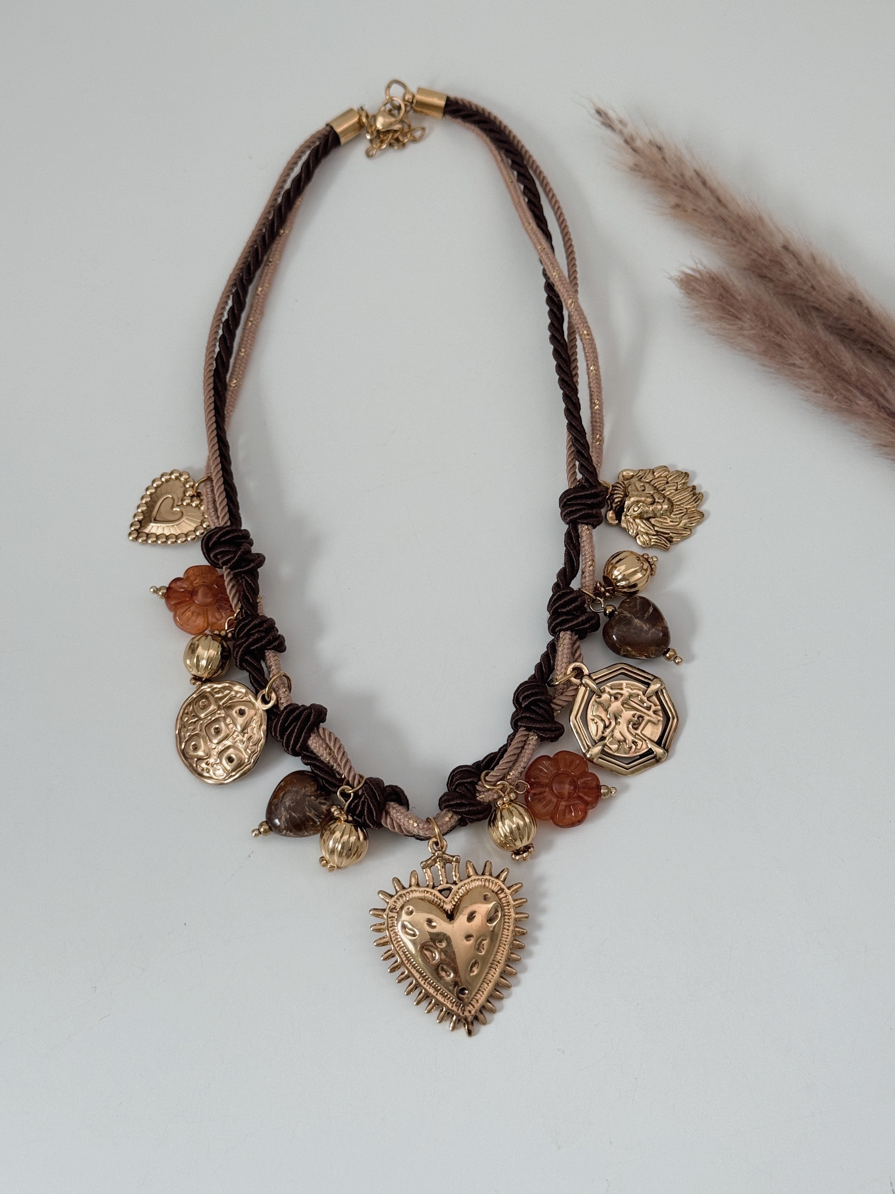 Colar Charm Love