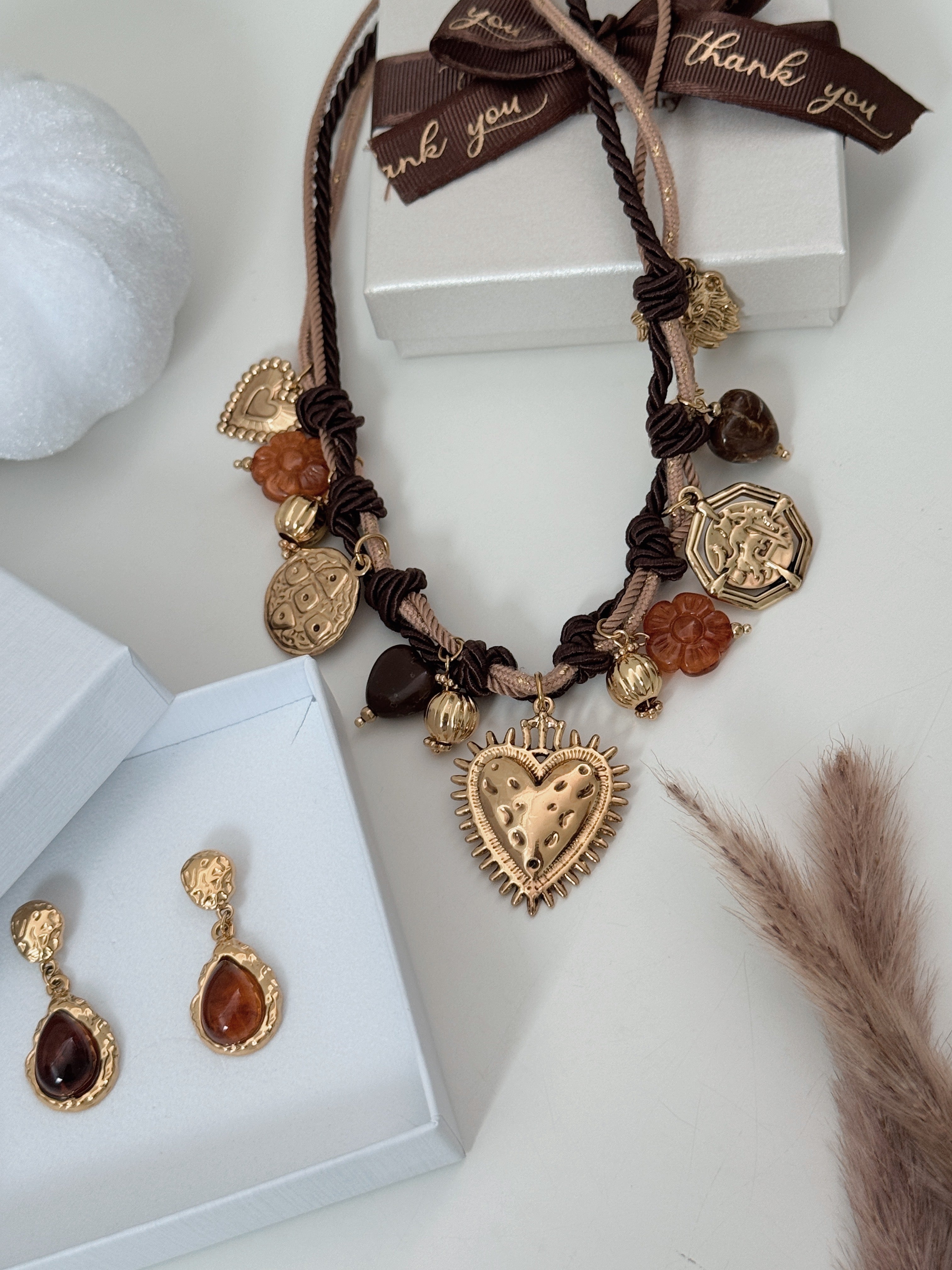 Colar Charm Love