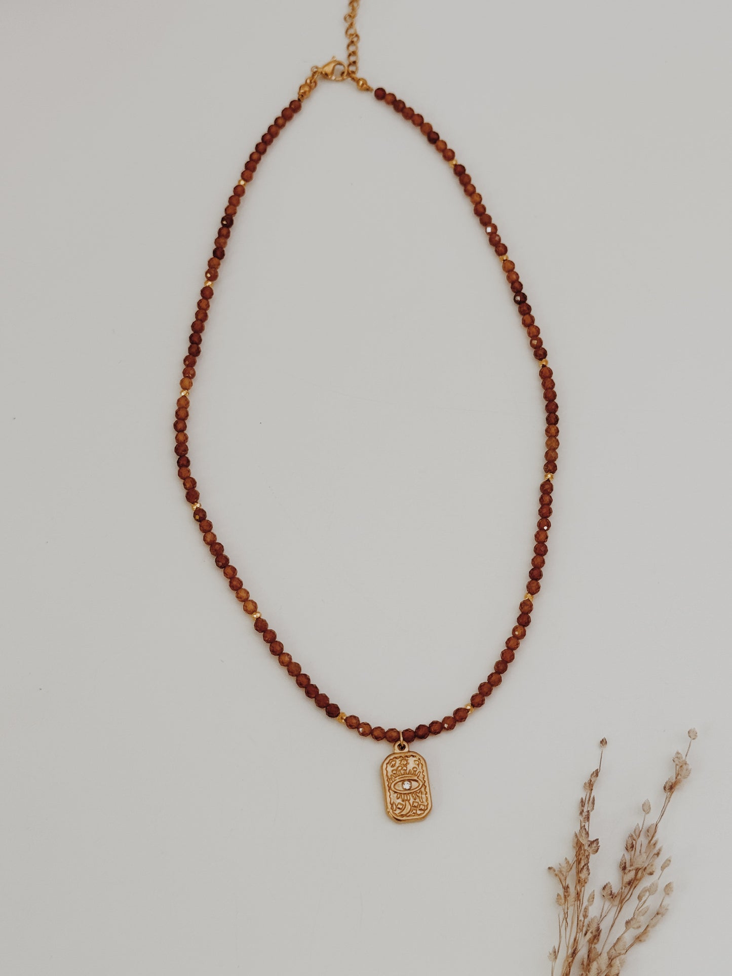 Gargantilha Lyra ( cristais facetados )