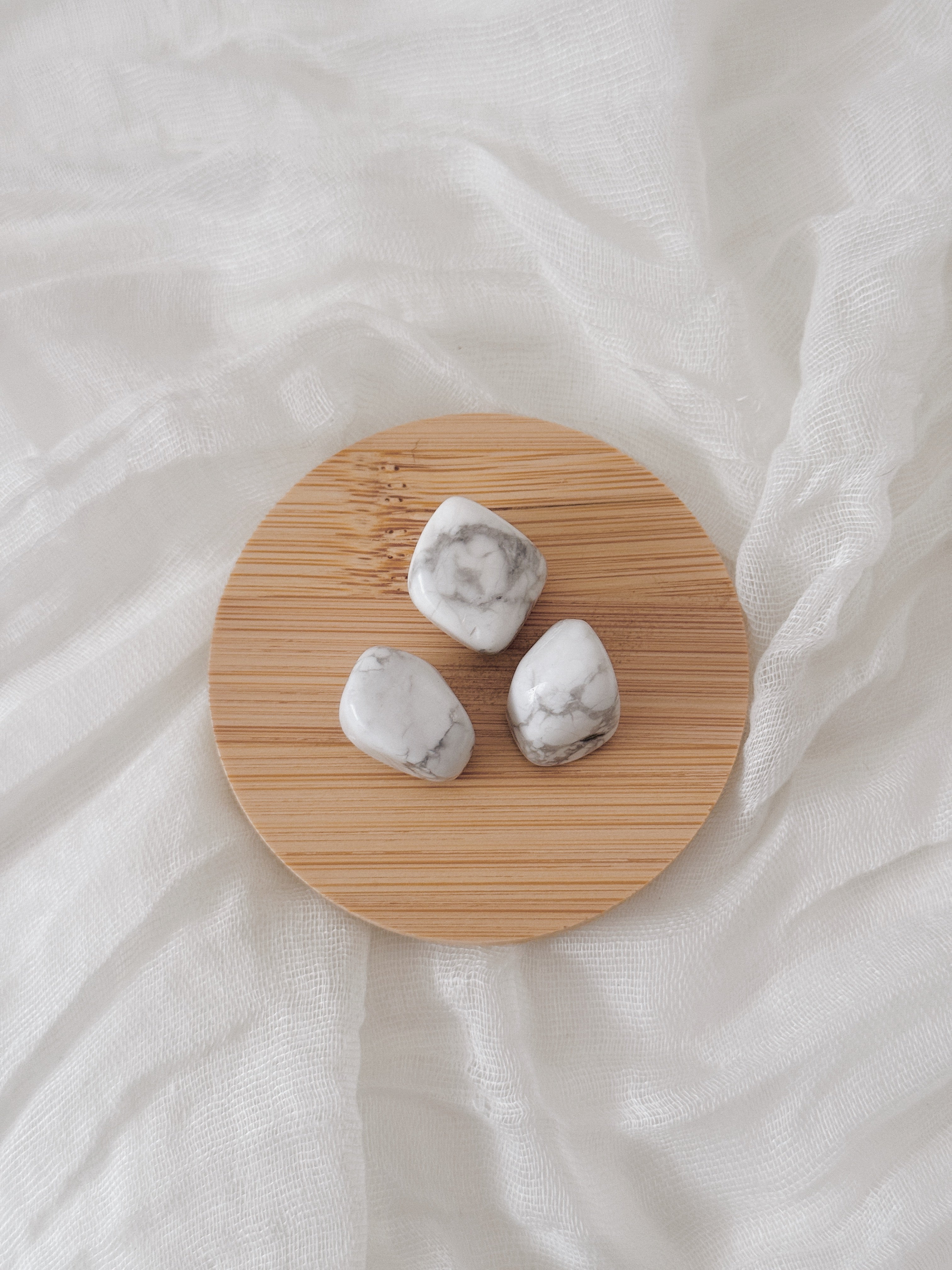 Howlite rolada