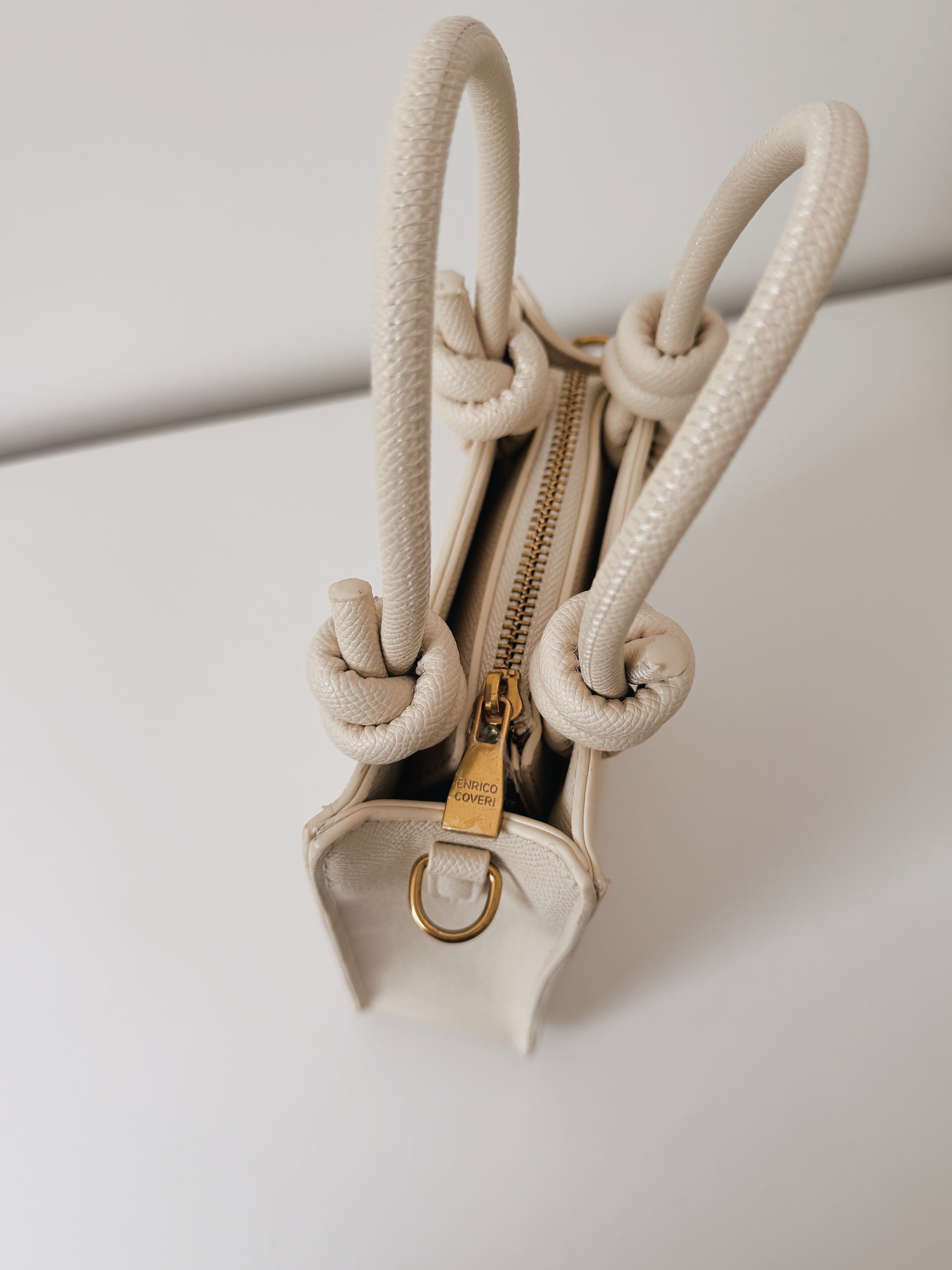Mala Enrico Coveri | cor creme